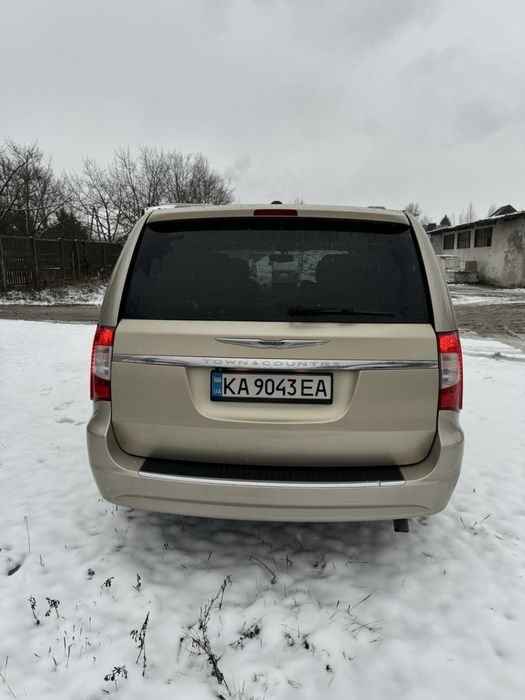 Chrysler Town & Country