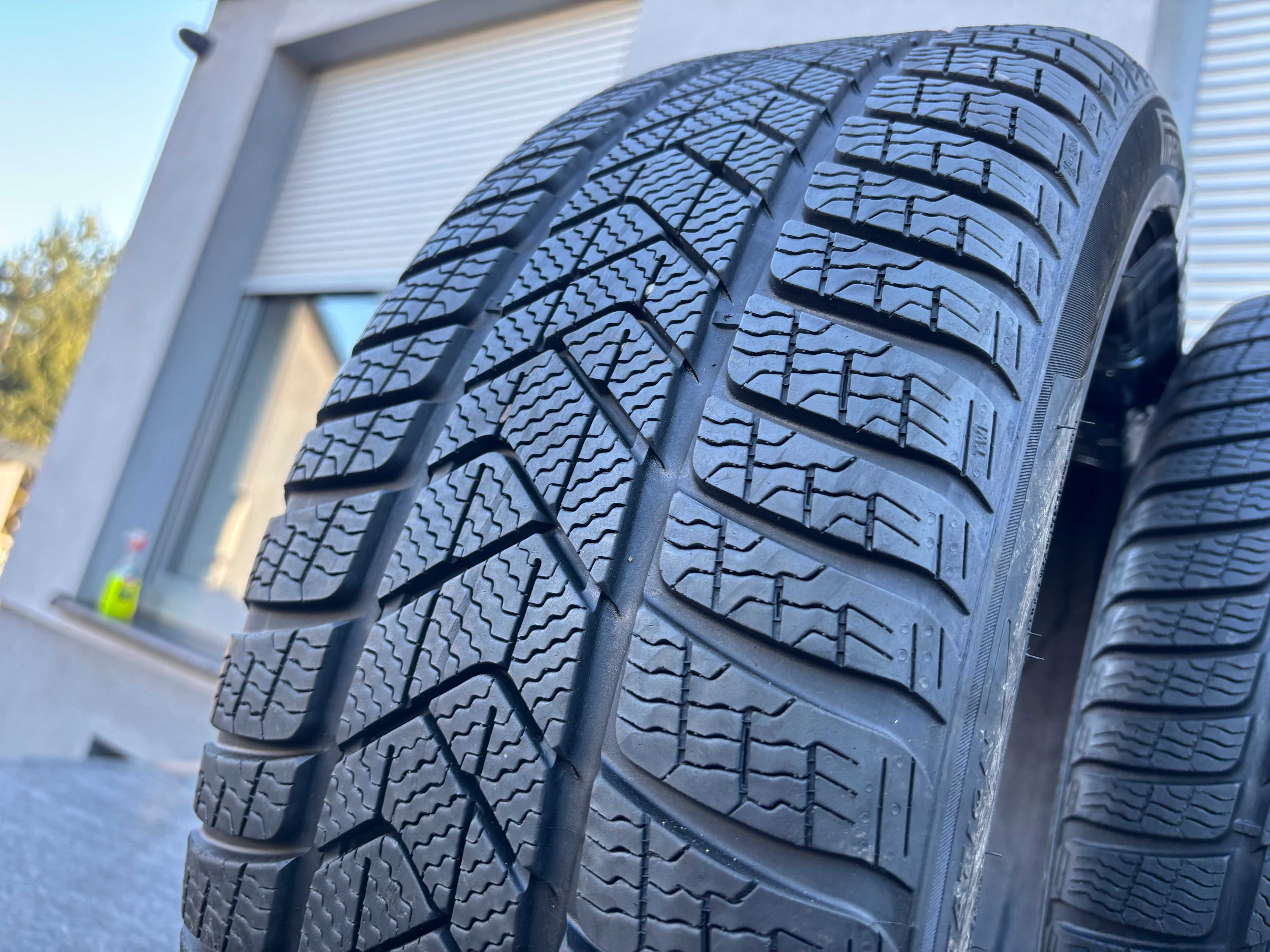 2szt zimowe 225/45R18 Pirelli RSC 7,2-6,8mm 2021/18r Z3336 gwarancja