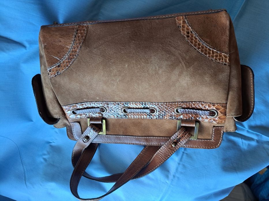 Carteira em pele genuína