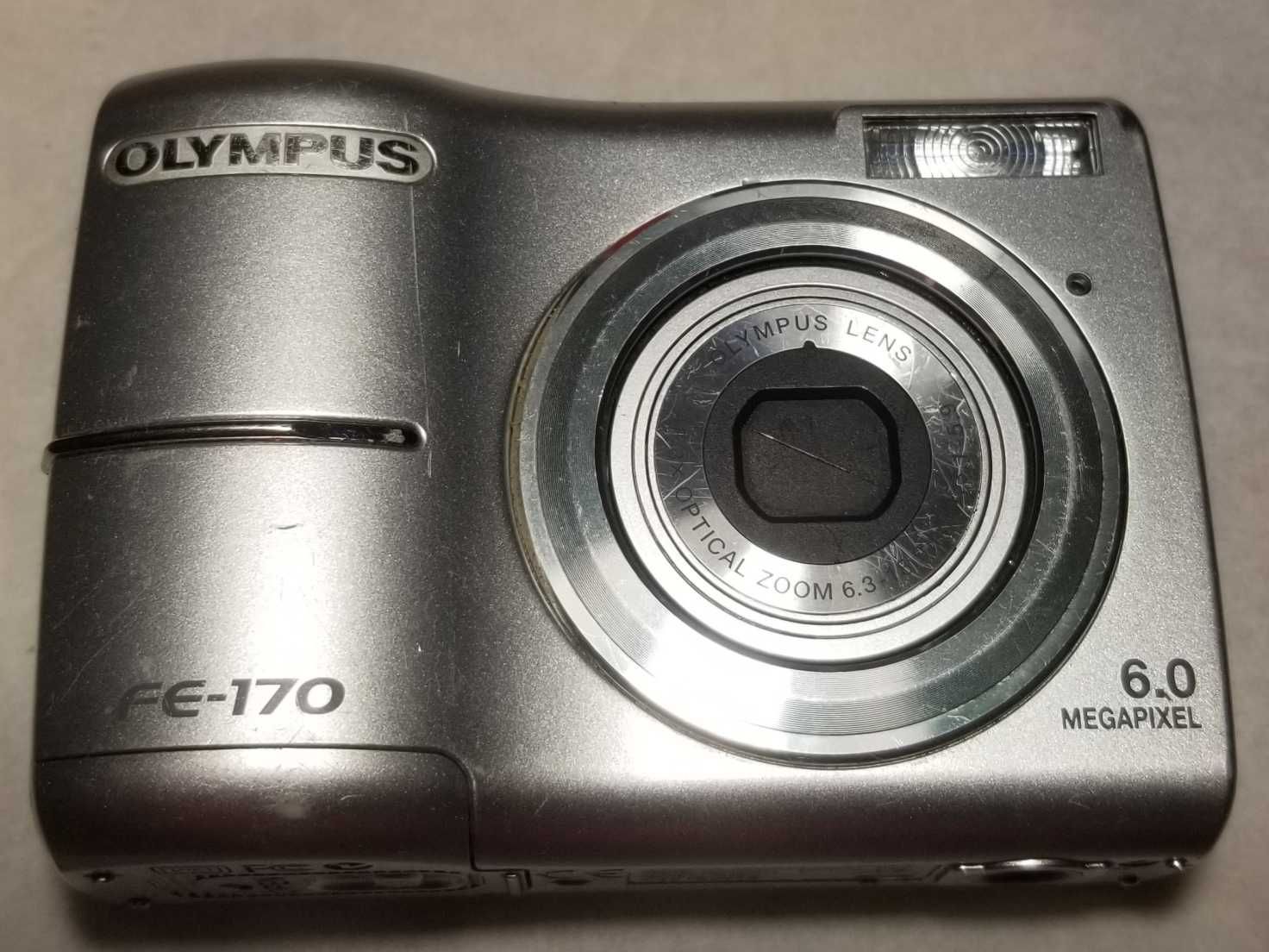Фотоапарат OLYMPUS  FE-170,батарейк,sharp,работ