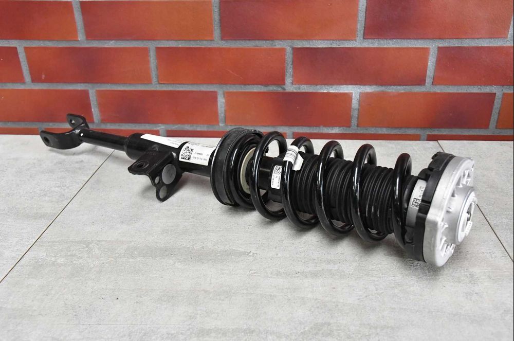 BMW G30 530e Amortyzator przedni lewy, Nowy, Idealny