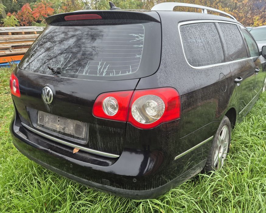 Vw Passat B6 Highl kombi Klapa bagażnika tył Tylna  LC9X