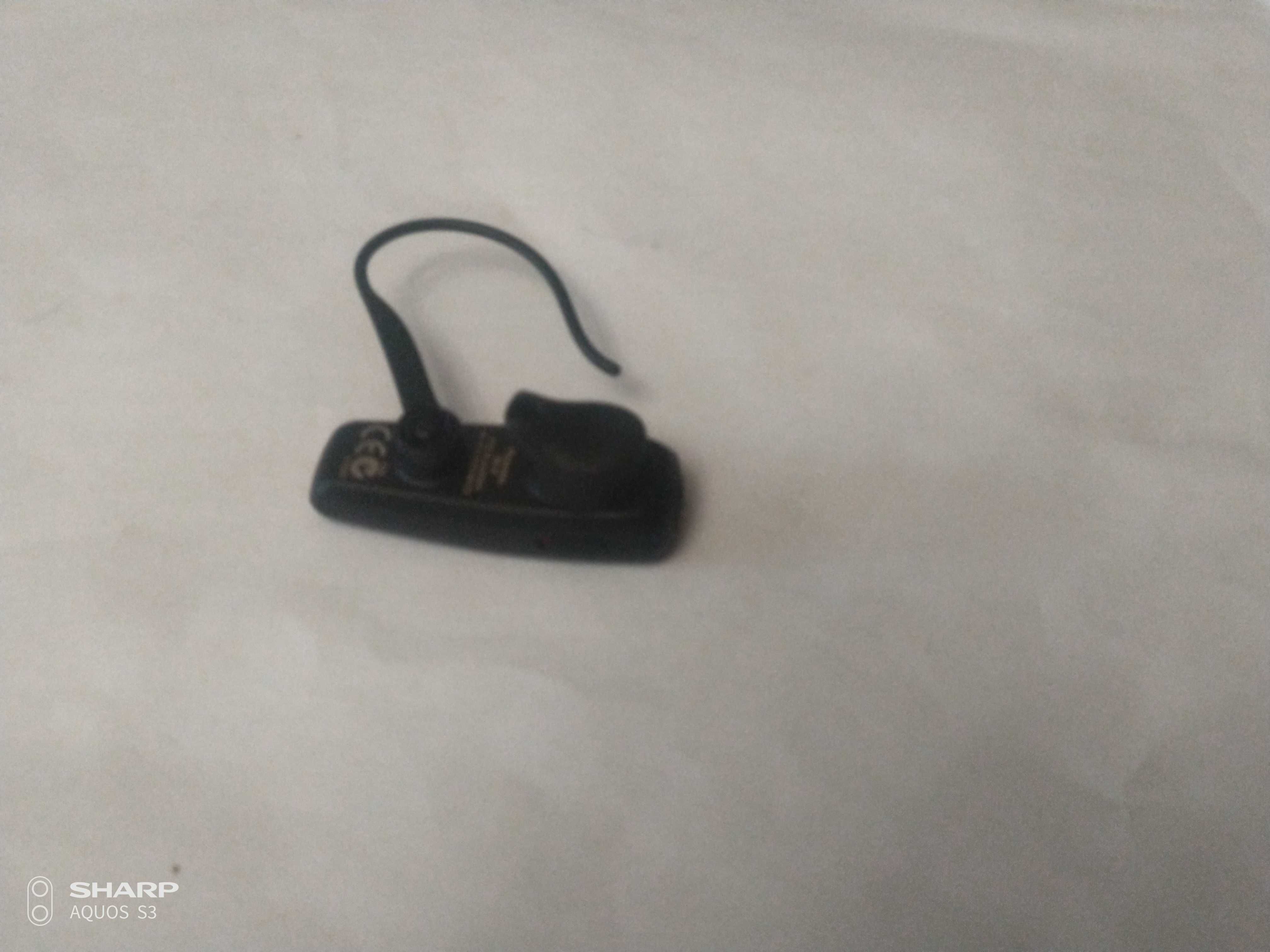 Bluetooth гарнитура Plantronics M10