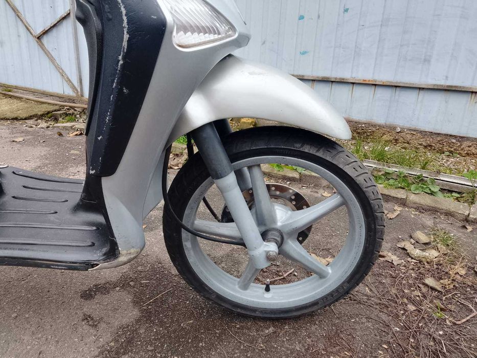 Скутер Piaggio liberty 70сс