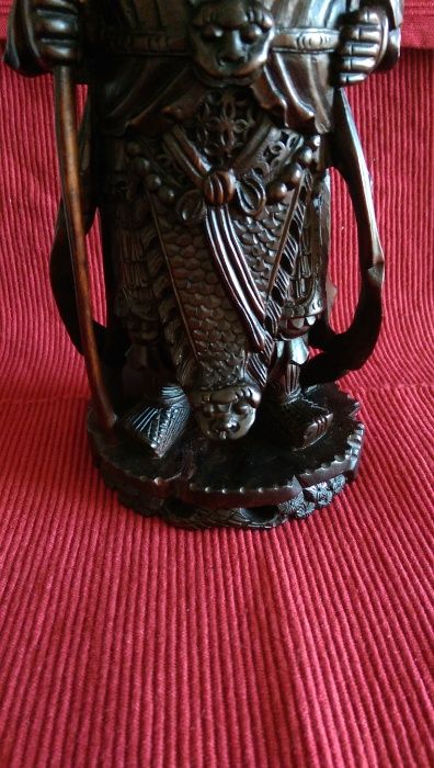 Escultura  em madeira século  XIX uma obra de arte portes grátis.