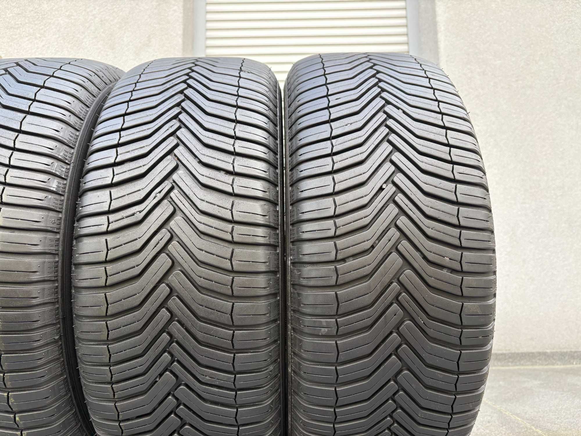 4szt całoroczne 215/55R17 Michelin 6,6mm 2022r Po jednym sezonie 4S163