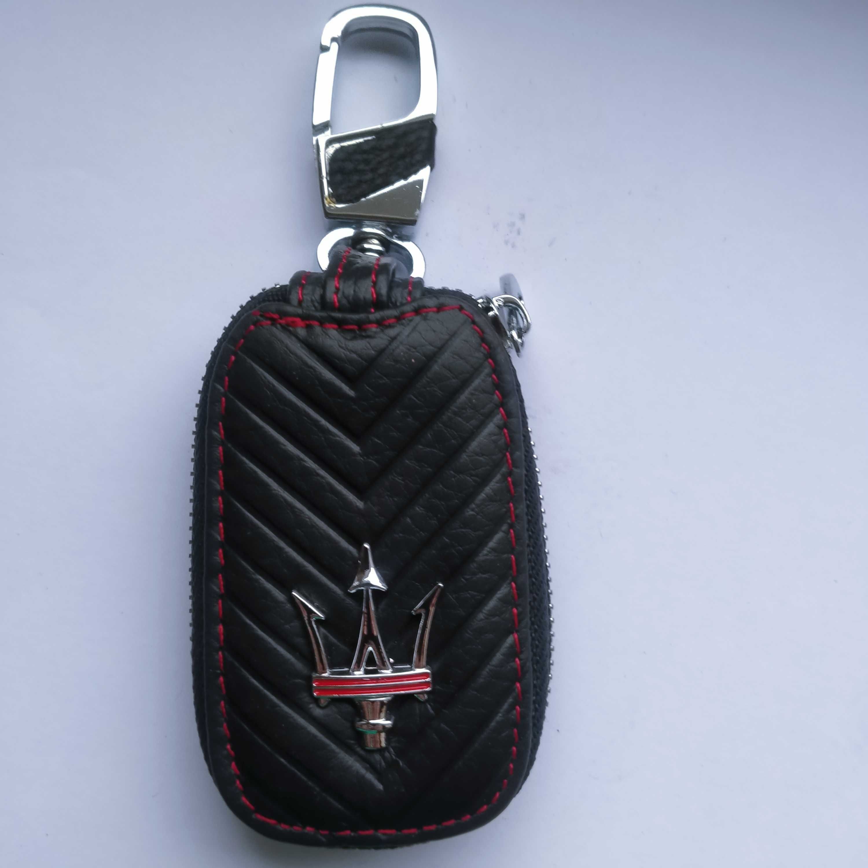 Maserati etui pokrowiec brelok breloczek zawieszka prezent