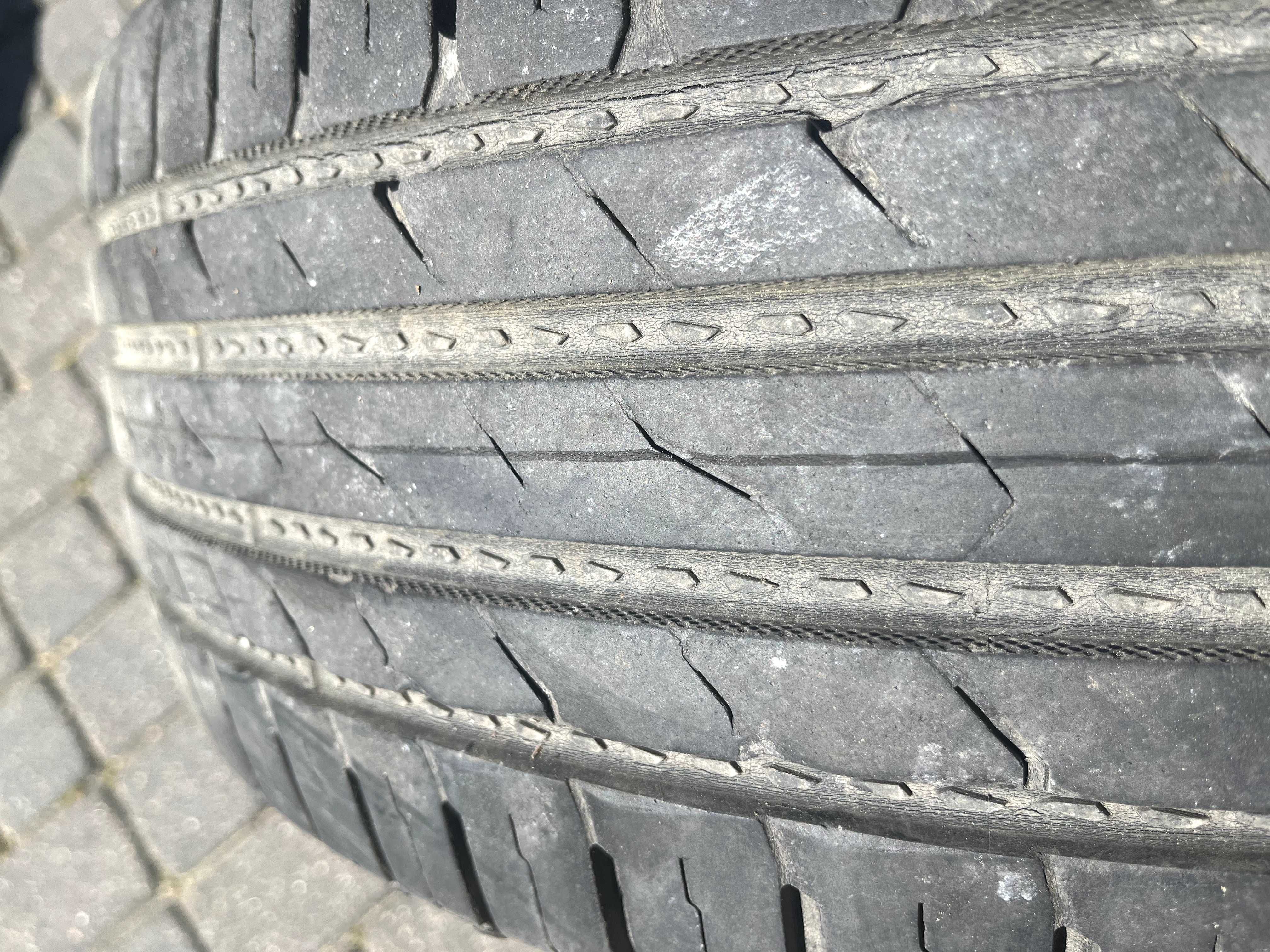 Opony letnie Nokian 235/65/17 108H XL komplet SUV XC60