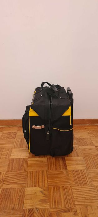 Trolley para Ferramentas Stanley 33L – Resistência e Organização!