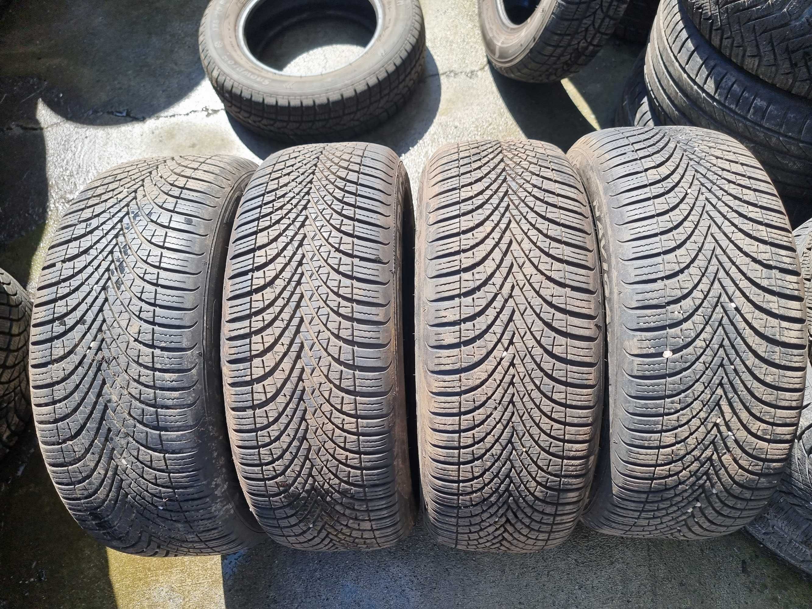 Opony komplet 205/55/16 2022 r. Dębica Navigator 3 DOT 2322 6,3-7,0 mm