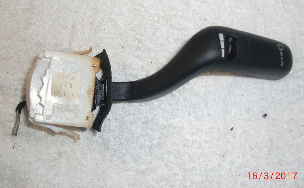 Manete dos limpa vidros e manete piscas com cruse control para Saab