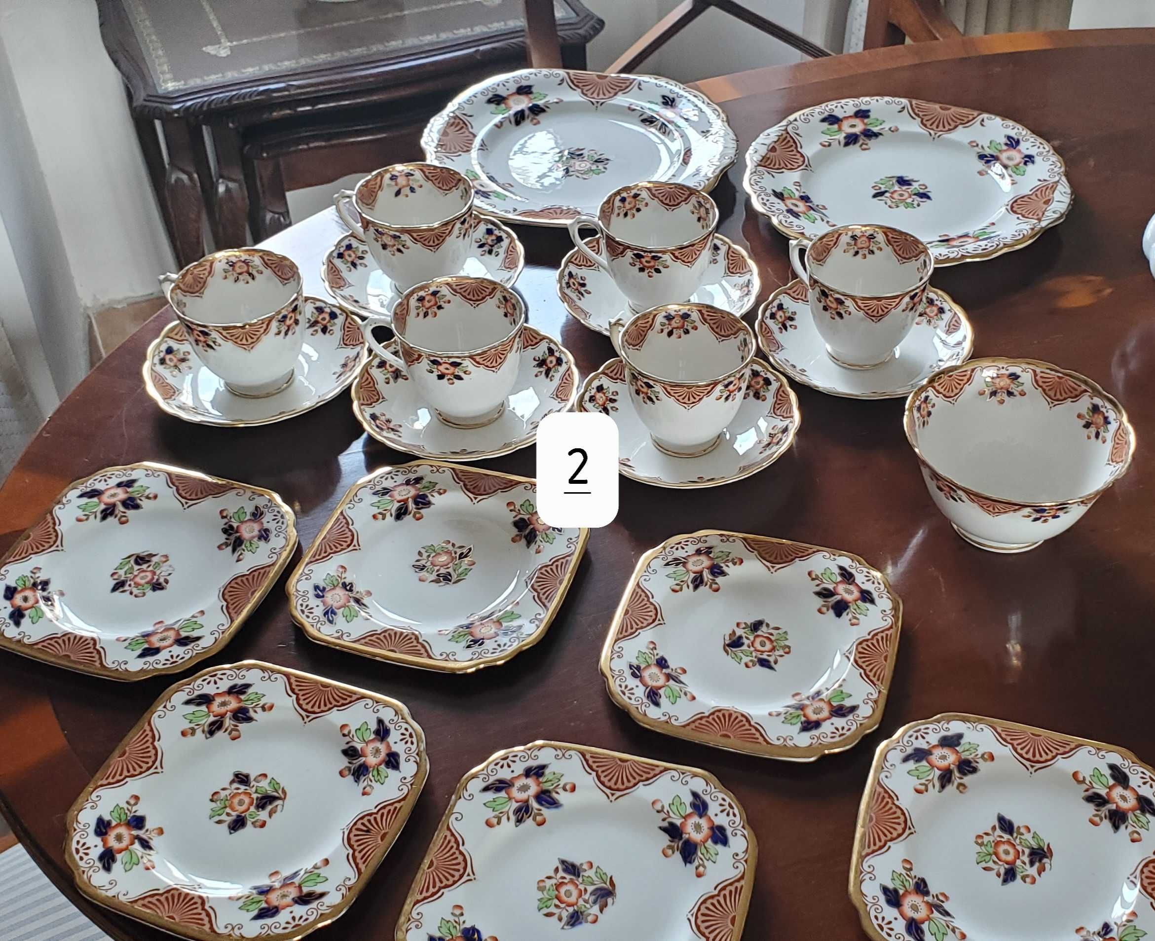 New Chelsea Staffs Antique 22 Piece Bone China Tea set.