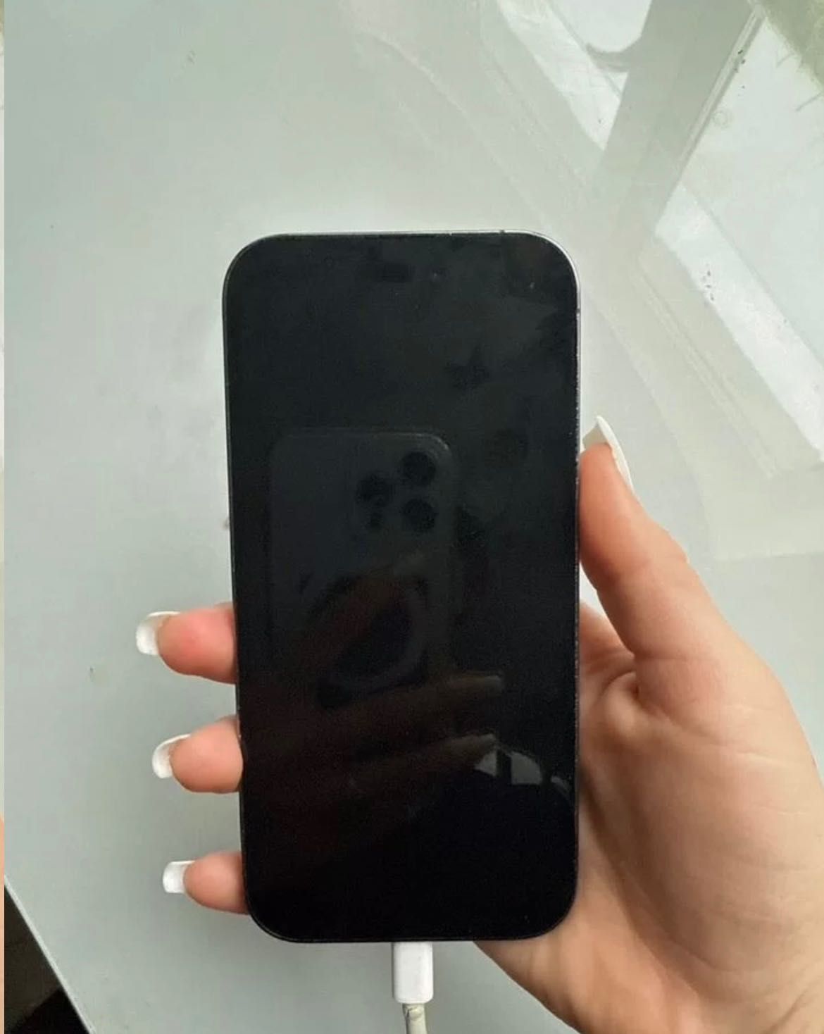 Продам iPhone 14 Pro 128 срочно идеал