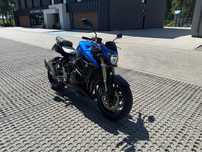Suzuki GSR