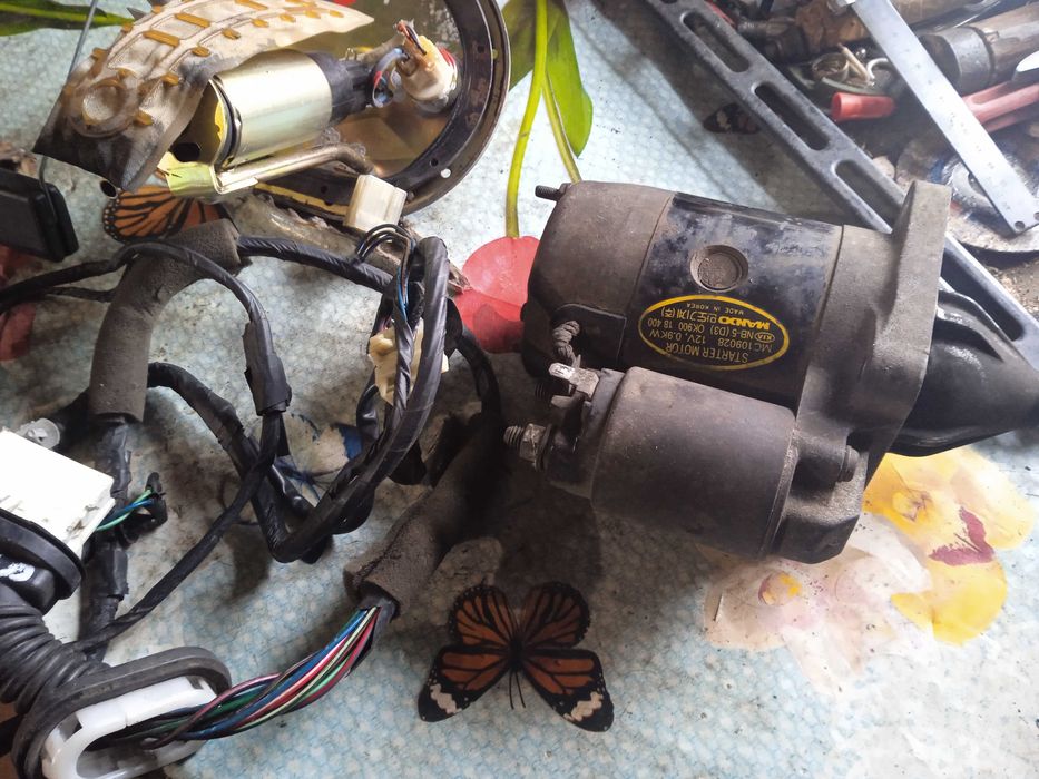 Запчастини на Кіа кларус.