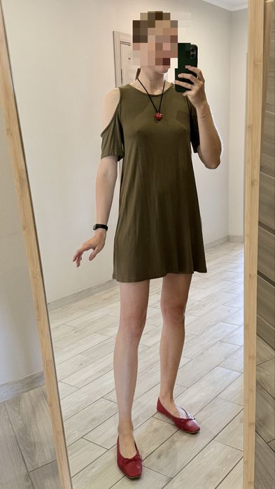 Сукня PULL&BEAR коротка, оливкового кольору