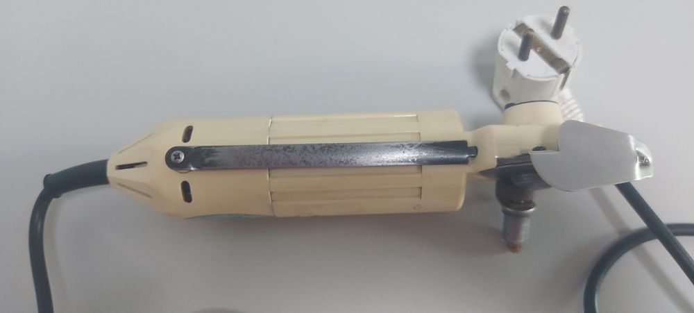 Maquina de corte Elétrica Birdie