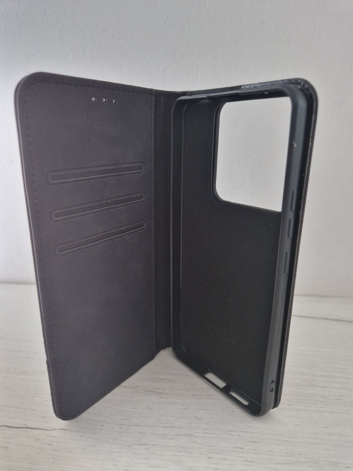 Kabura Wonder Prime do Xiaomi Redmi Note 13 Pro Plus 5G czarna