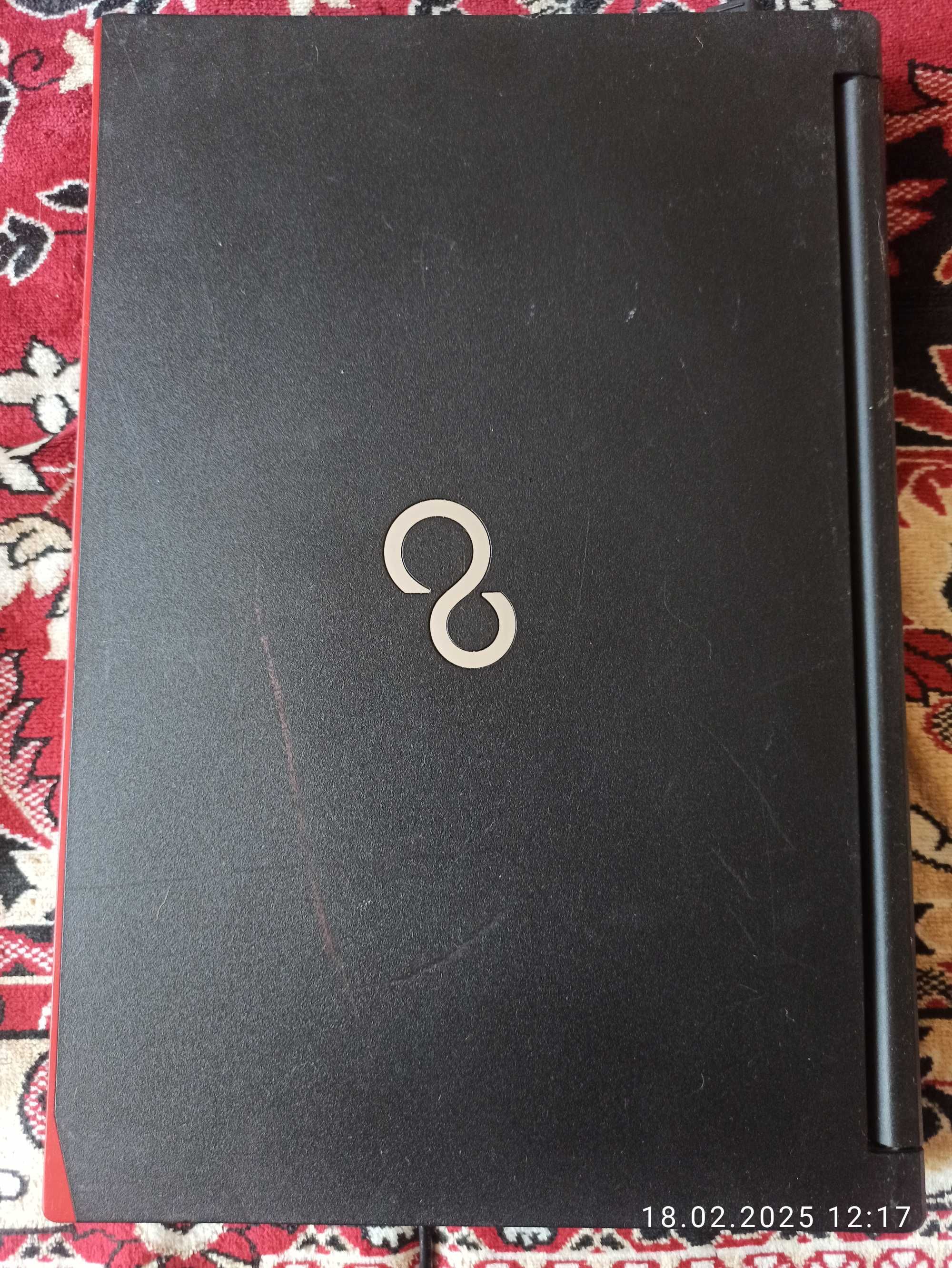 Ноутбук Fujitsu E544.