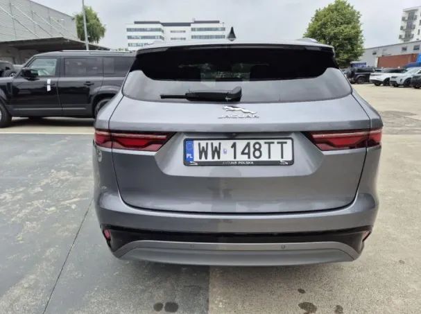 Jaguar F-Pace 2.0D 204 KM AWD R-Dynamic SE