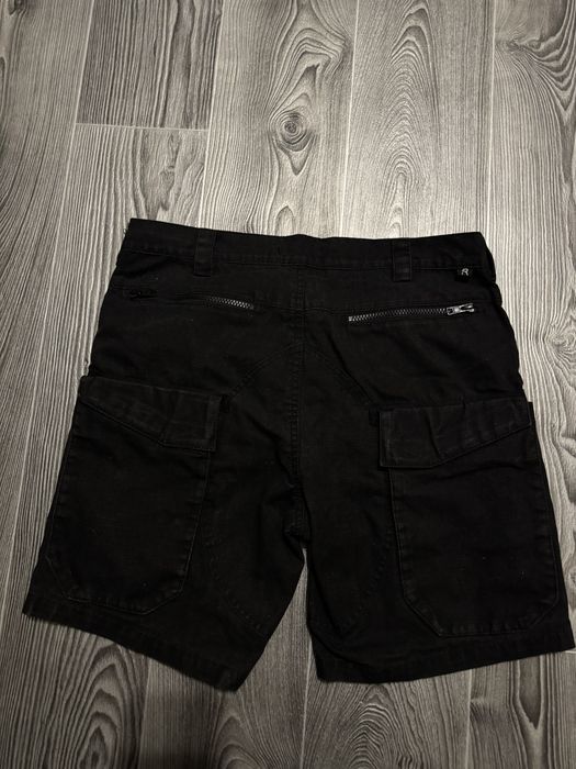 Шорти Riot division