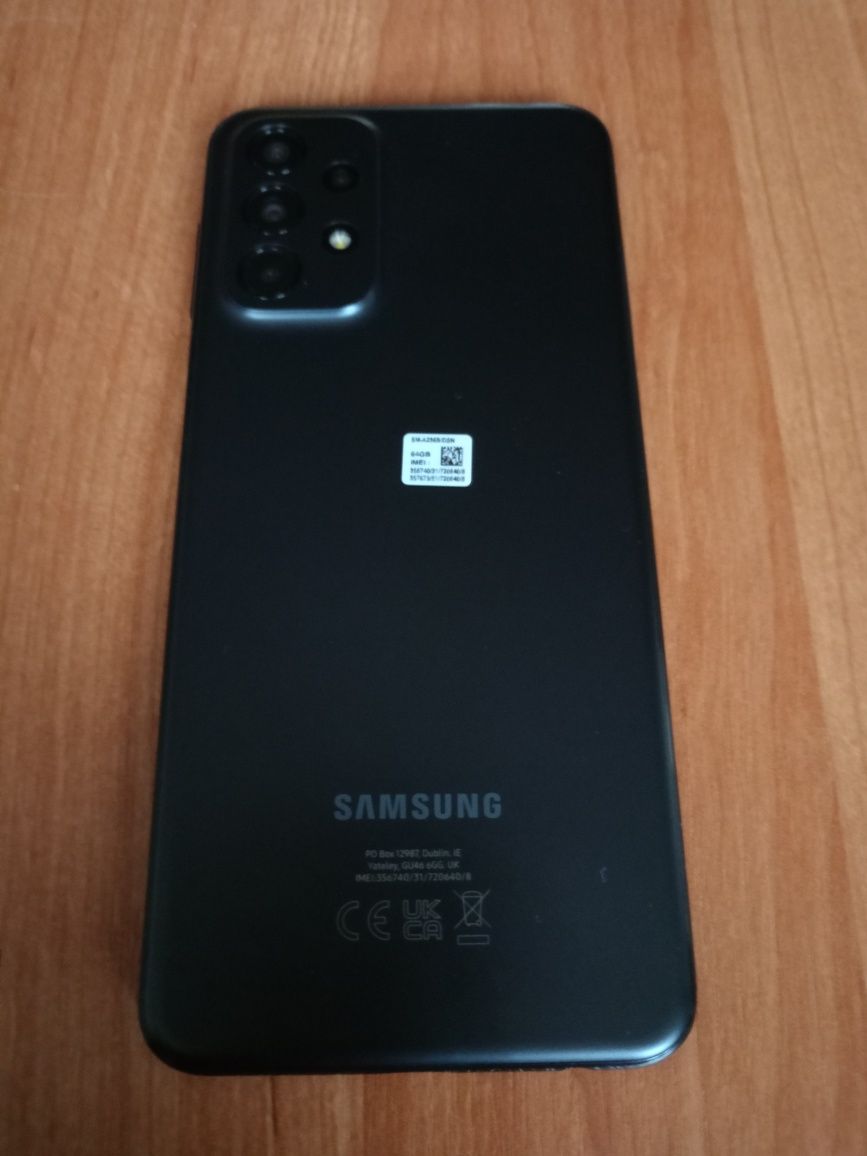 Sprzedam telefon Samsung