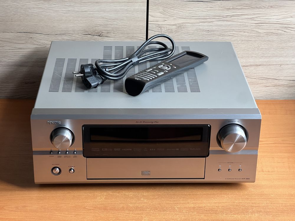 Denon AVR-3806 Super Amplituner 7.1 Pilot