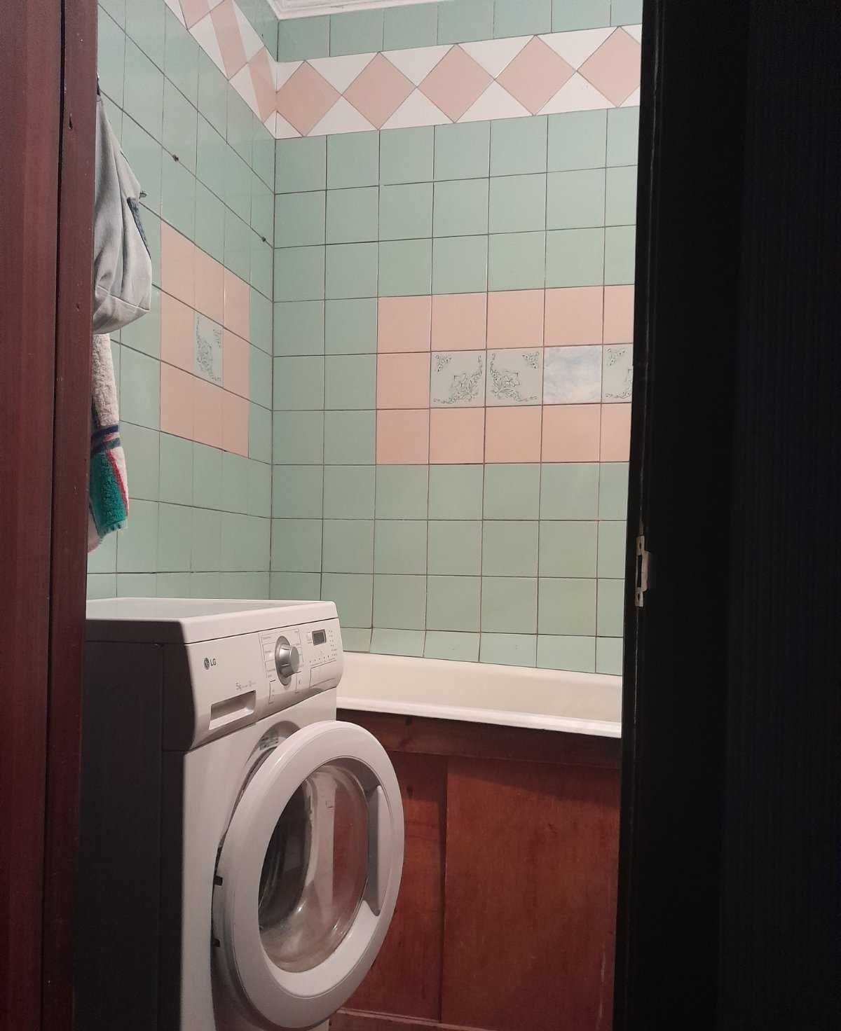 Комната без хозяев, Оболонь, м.Минская 800м