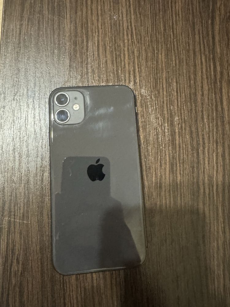 Iphone 11  майже як новий