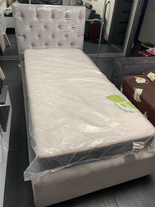 Односпальная кровать