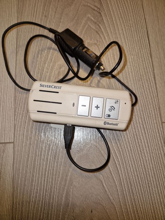 Zestaw głośnomówiący