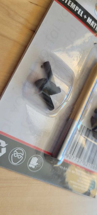 Stempel + matryca do nożyc do blachy VOTFAL