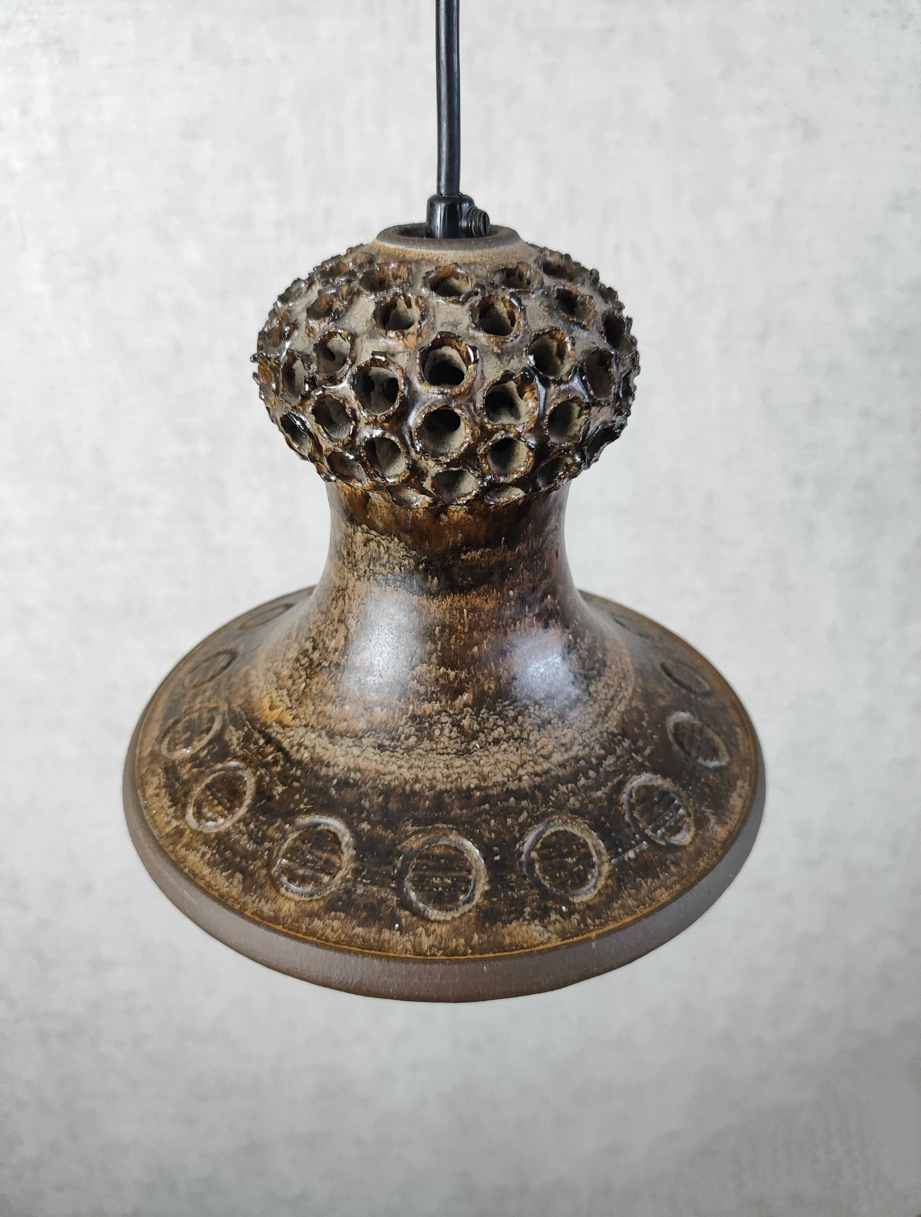 Duńska lampa wisząca. Ceramika. Mid-century.