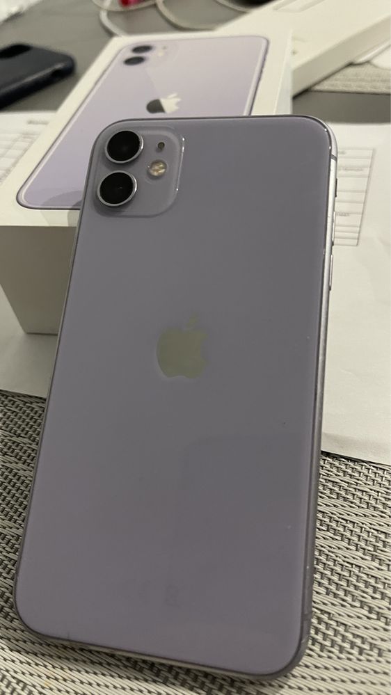 Продам aple Iphone 11