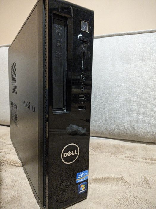 Komputer dell i3-2100 4 gb ram stan idealny + monitor + kable