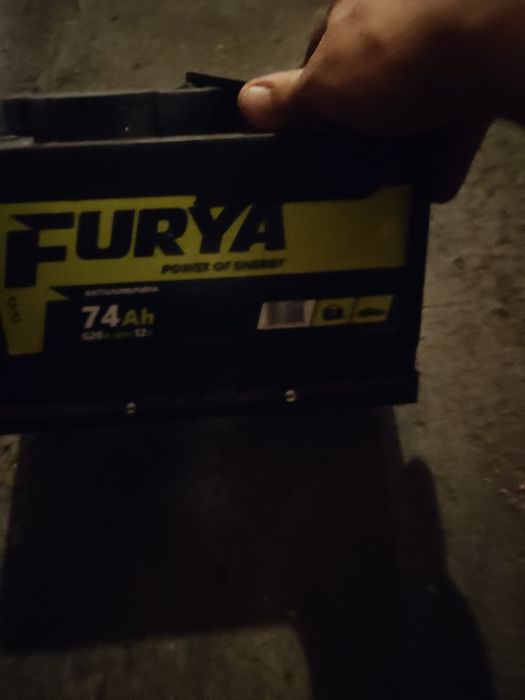 Akumulator 74Ah 12v
