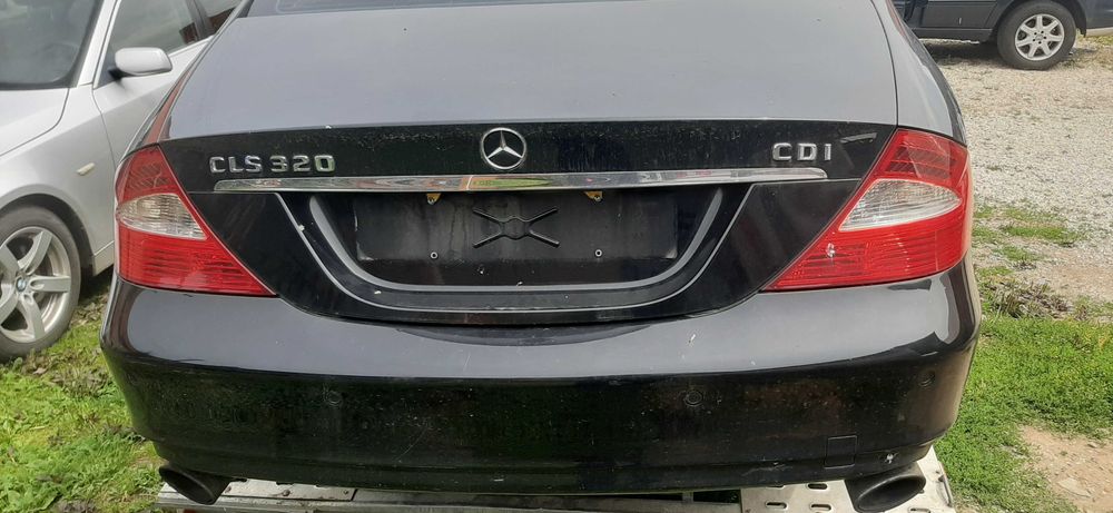 Kompletny tyl mercedes w219 cls 197  cwiartka