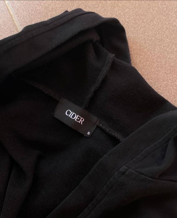 Афігєнна трендова зіпка в корсетному стилі CIDER
size: s
price: 2