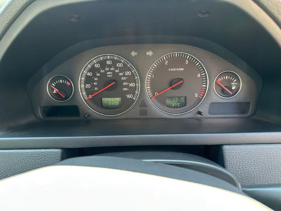 Volvo cx 90 2,4 tdi d5