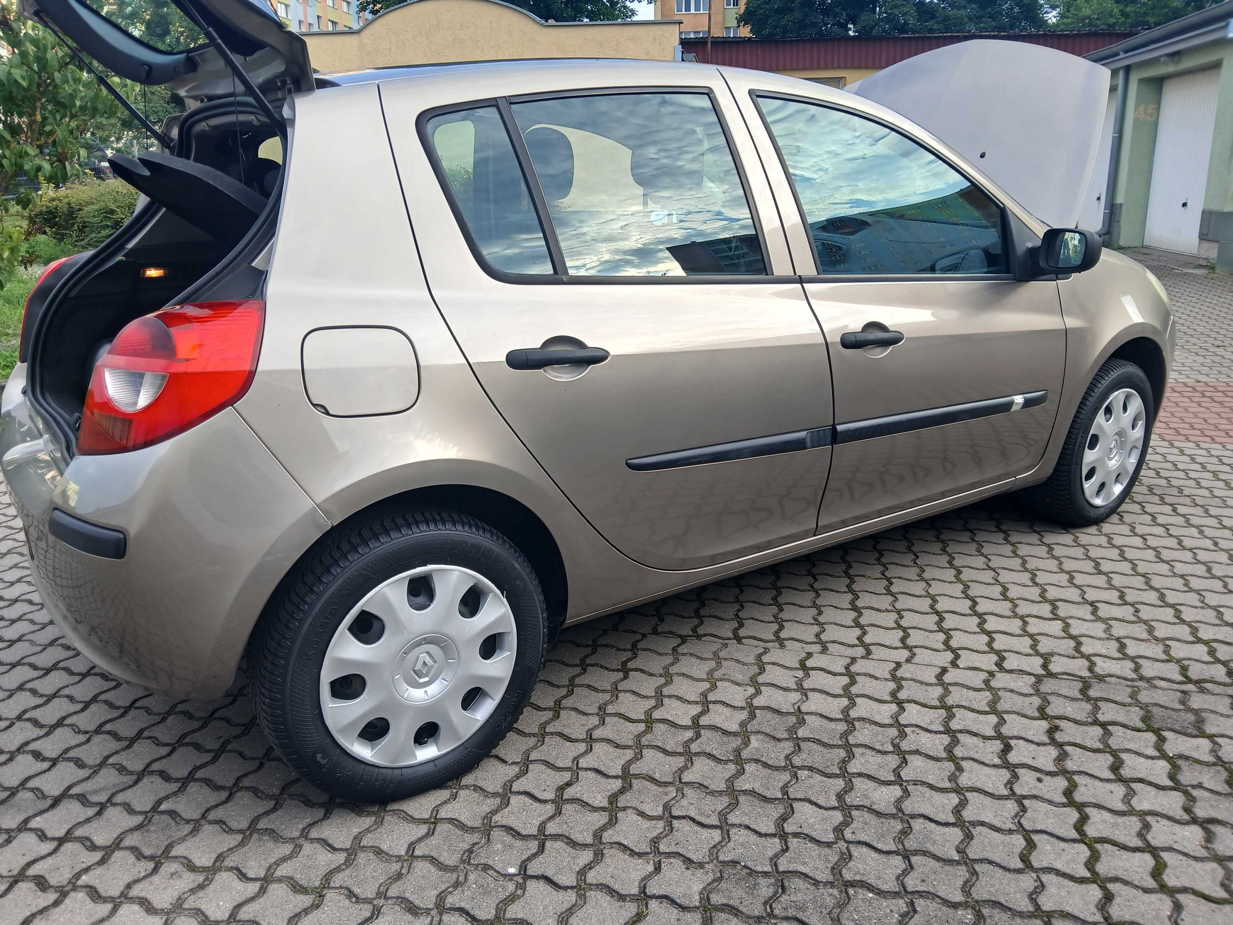 Clio 1.2+GAZ, salon PL, 201tys,km,2008r,klima chłodzi,dofinansowany