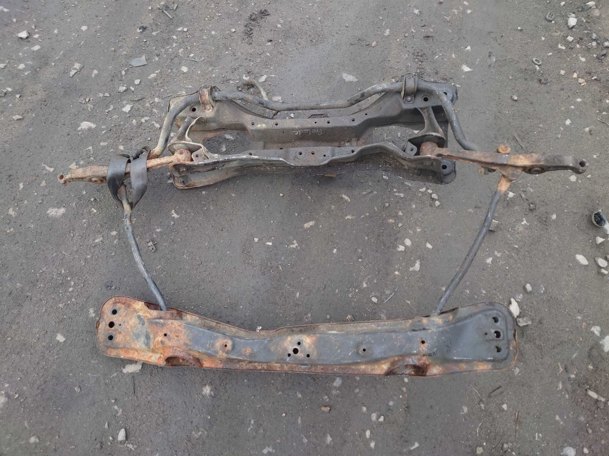 Honda Prelude V 2.0 B Sanki Wózek Belka Kołyska Przód Trawers