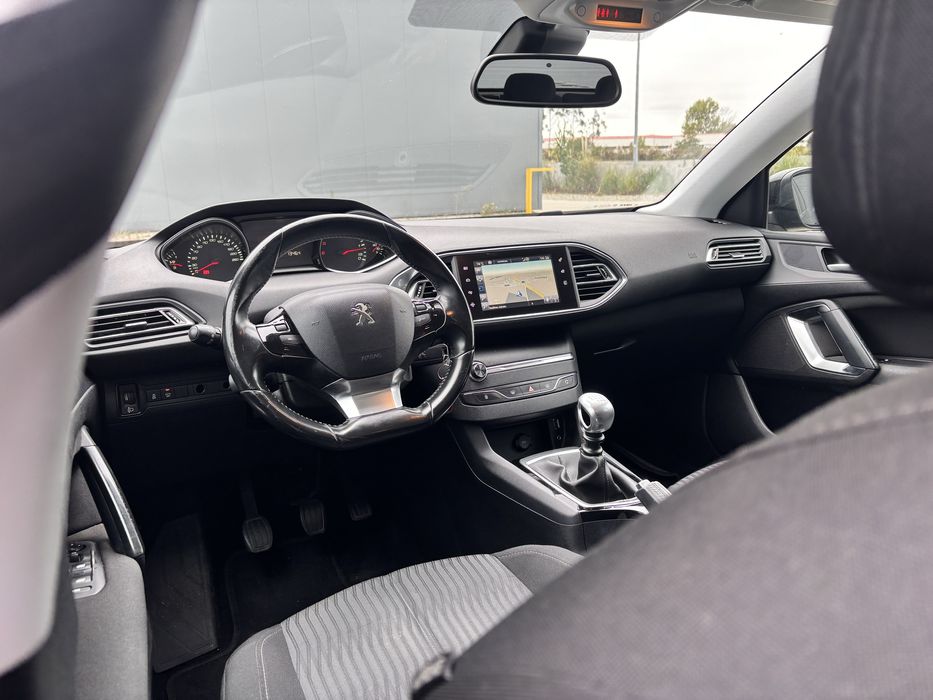 Peugeot 308 SW Active 1.6 Bluehdi 120CV