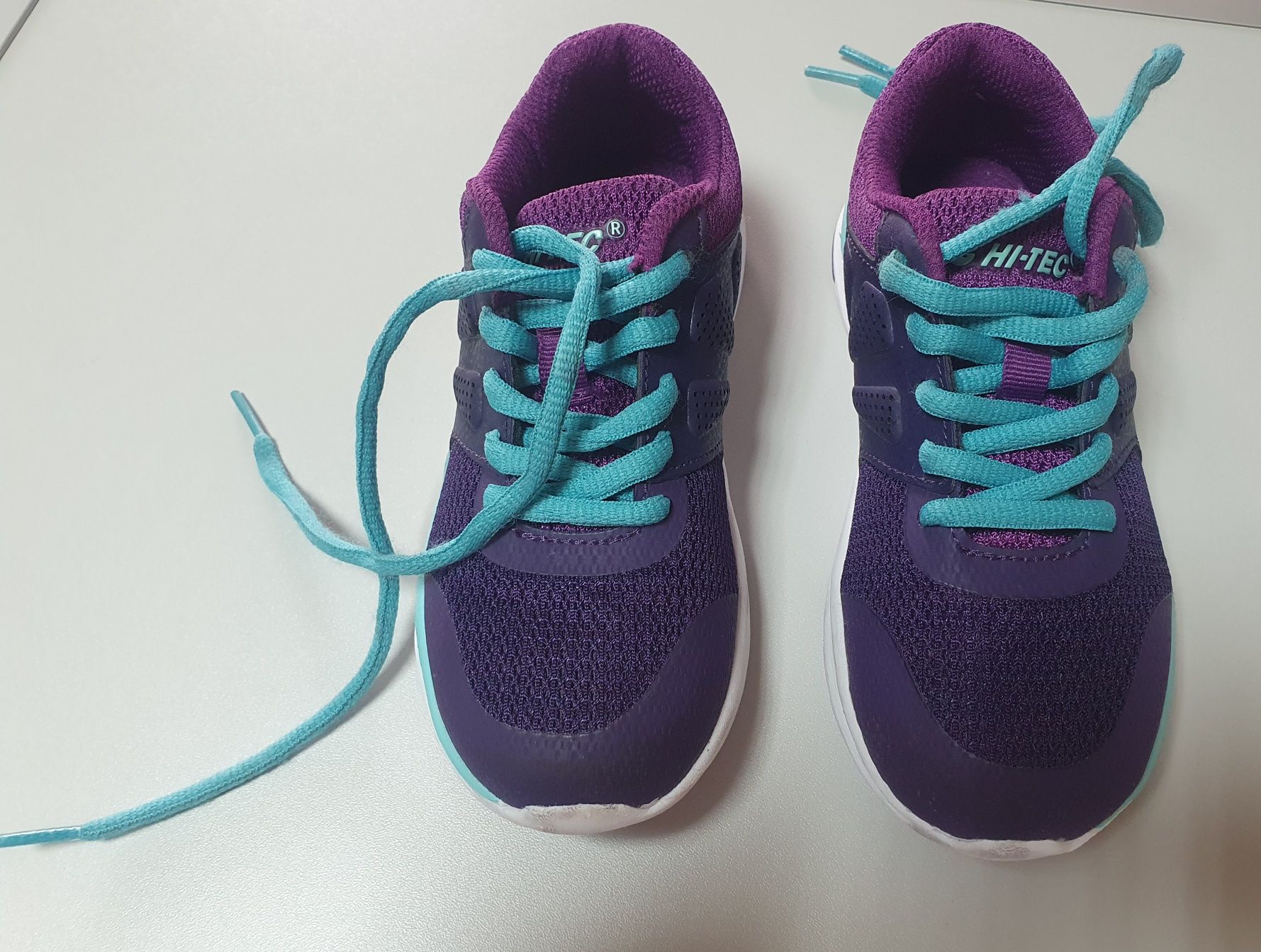 Buty Hi-Tec w roz. 28 założone 2 razy