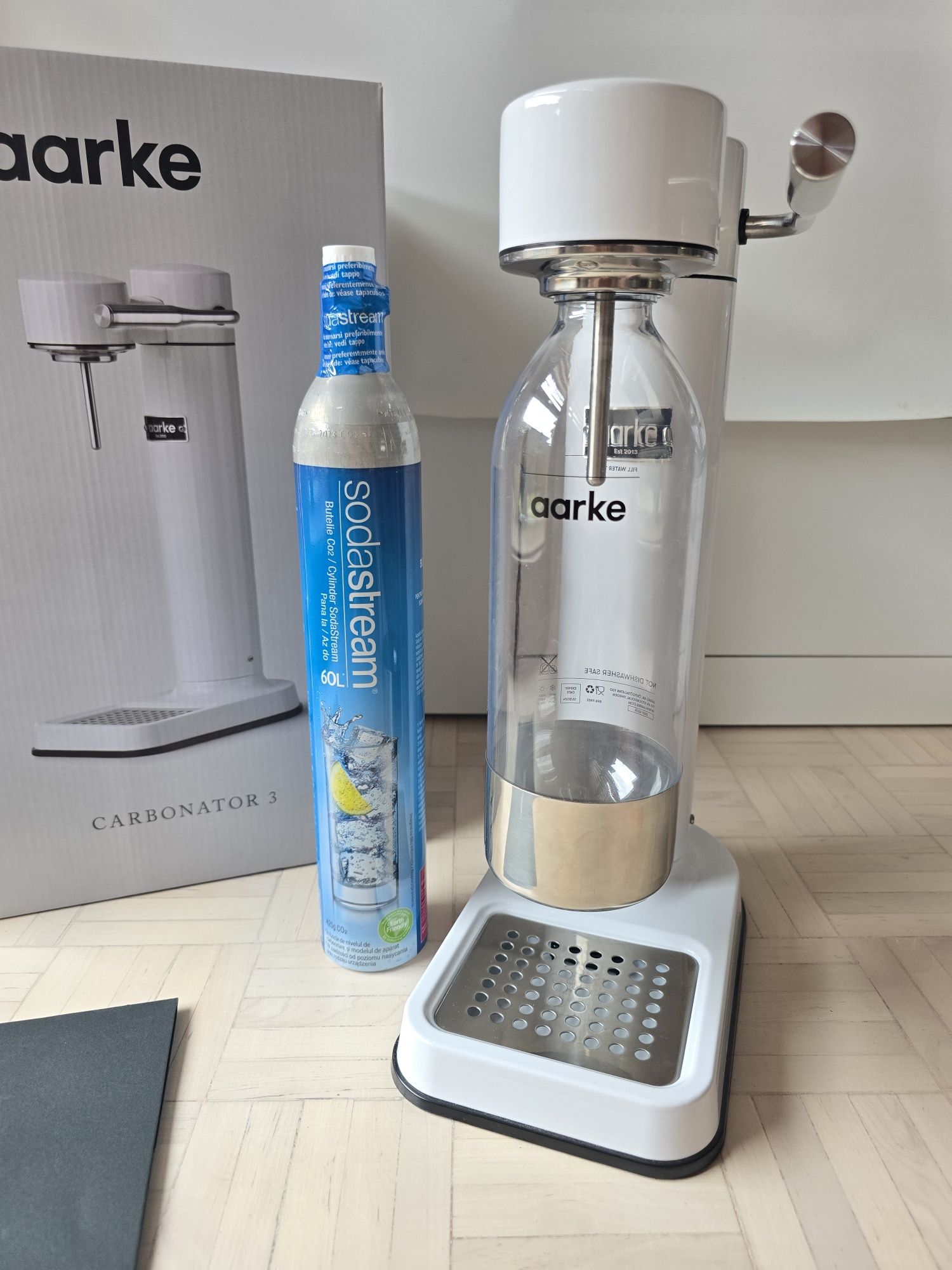 Saturator do wody gazowanej aarke carbonator 3 + 2 butle z gazem
