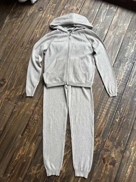 Кашеміровий костюм Max&Moi