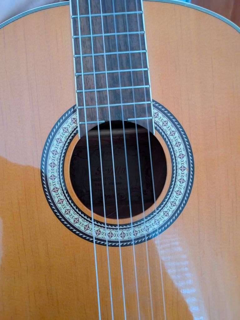 Viola em segunda mão