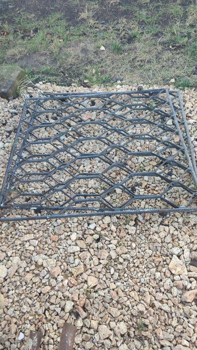 Решетки на окна для частного дома