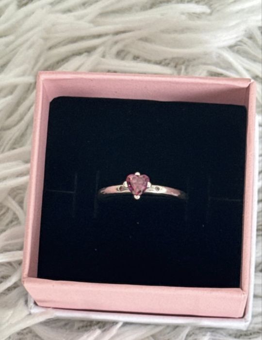 Anel pandora com garantia 3 anos e possibilidade de troca de tamanho