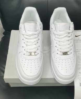 'koszykówki"Nike Air Force 1 Low '07 White R.40