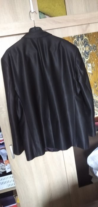 Піджак чоловічий-в ідеалі